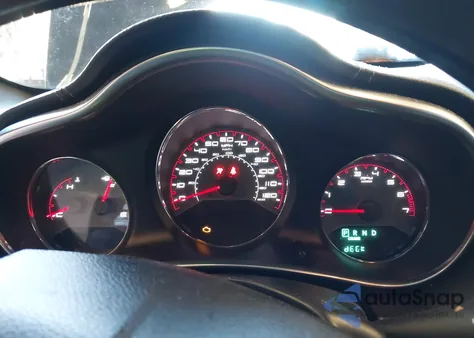 2014 Dodge Avenger Se z USA, uszkodzony, nr VIN 1C3CDZAB3EN153945